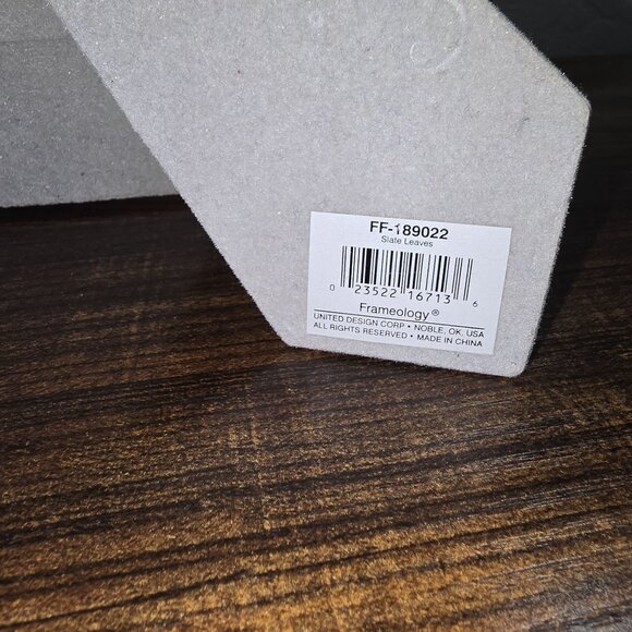 Frame-ology Slate Leaves 2-1/4" x 2-1/4" Picture Frame Decorative Stone Heavy - Picture 5 of 9